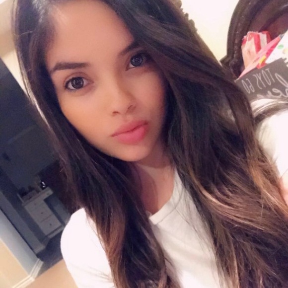 Alexa Rey Baldizon-The Crafty Mommy by Alexa - Picture 1 of 1